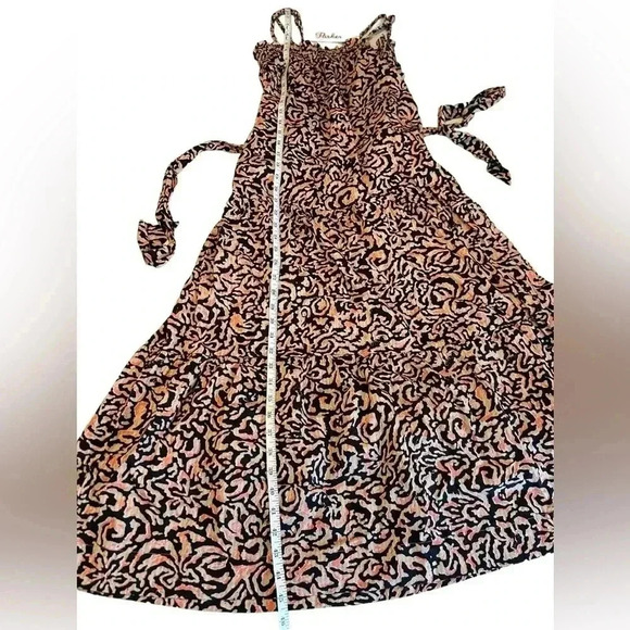 MSRP $328 Parker Maxi Tiered Sundress Animal Print w/Pockets. Smocked top bodice - Picture 11 of 12